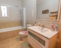 Wiederverkauf - Freistehende Villa - La Marina - Urb. La Marina