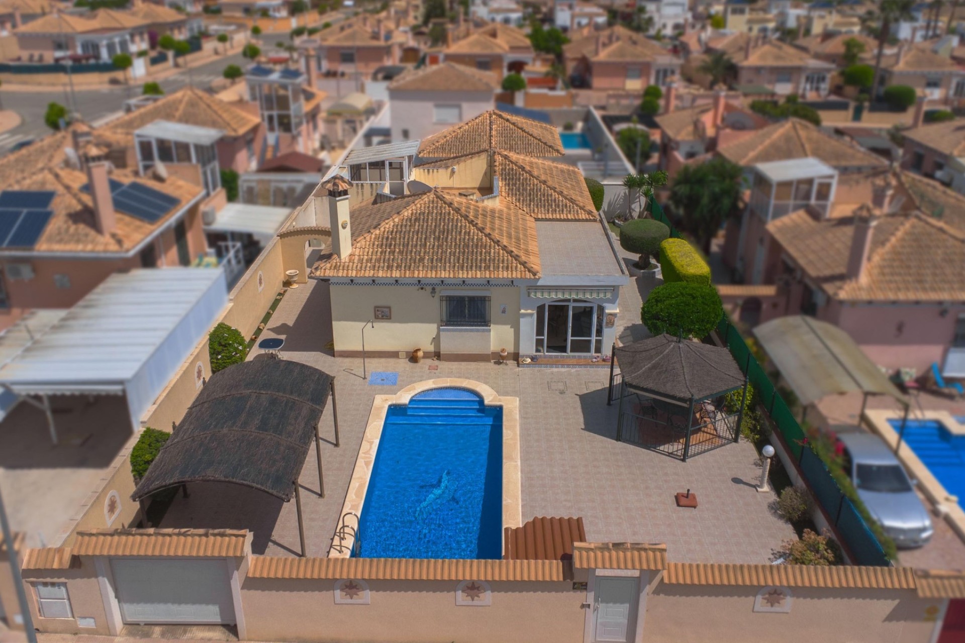 Wiederverkauf - Freistehende Villa - La Marina - Urb. La Marina
