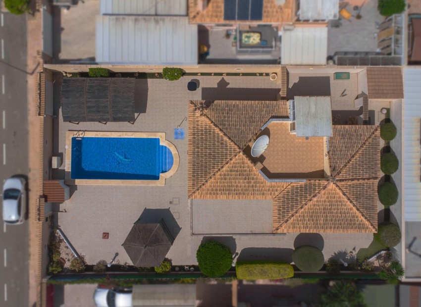 Wiederverkauf - Freistehende Villa - La Marina - Urb. La Marina