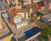 Wiederverkauf - Freistehende Villa - La Marina - Urb. La Marina