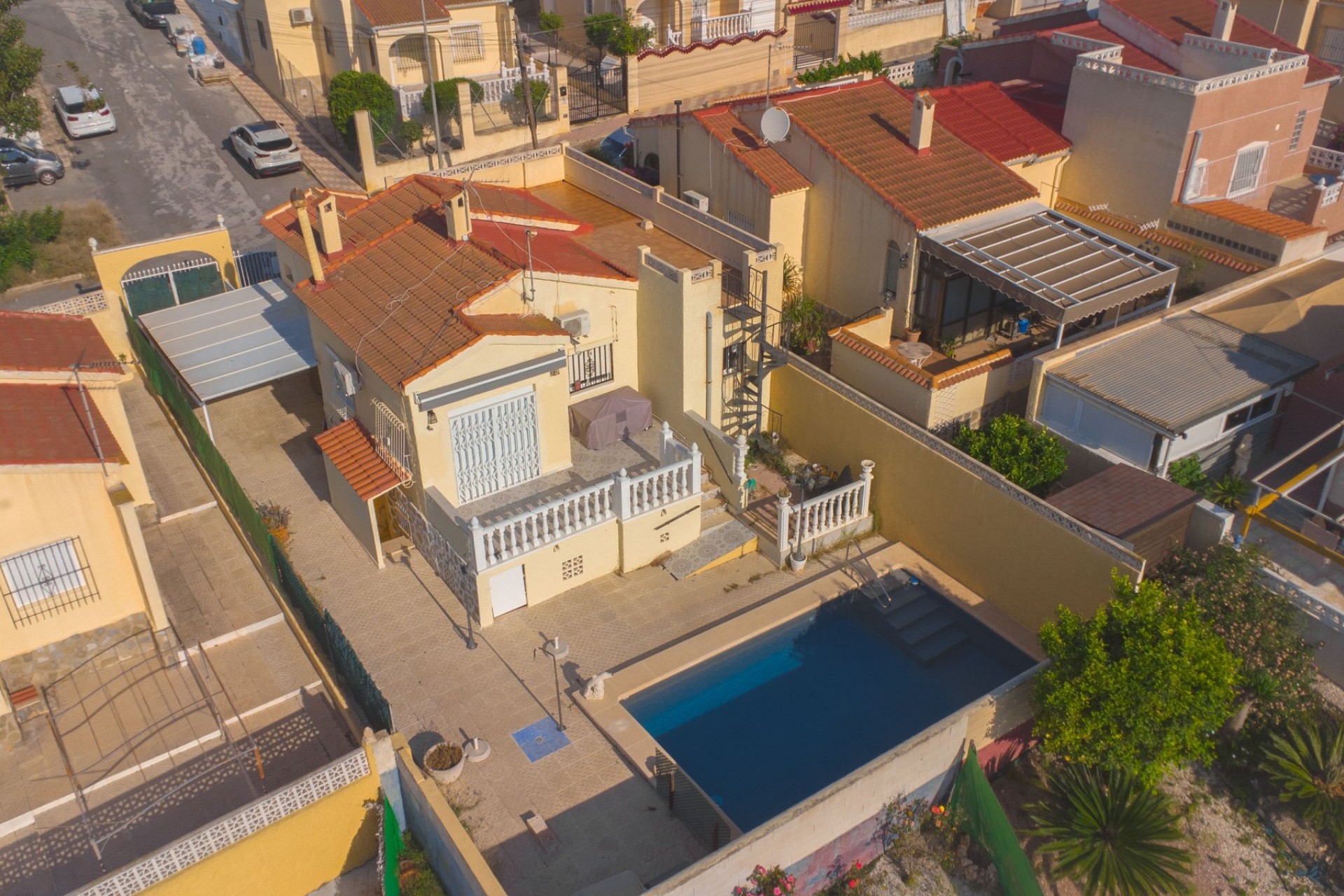 Wiederverkauf - Freistehende Villa - La Marina - Urb. La Marina