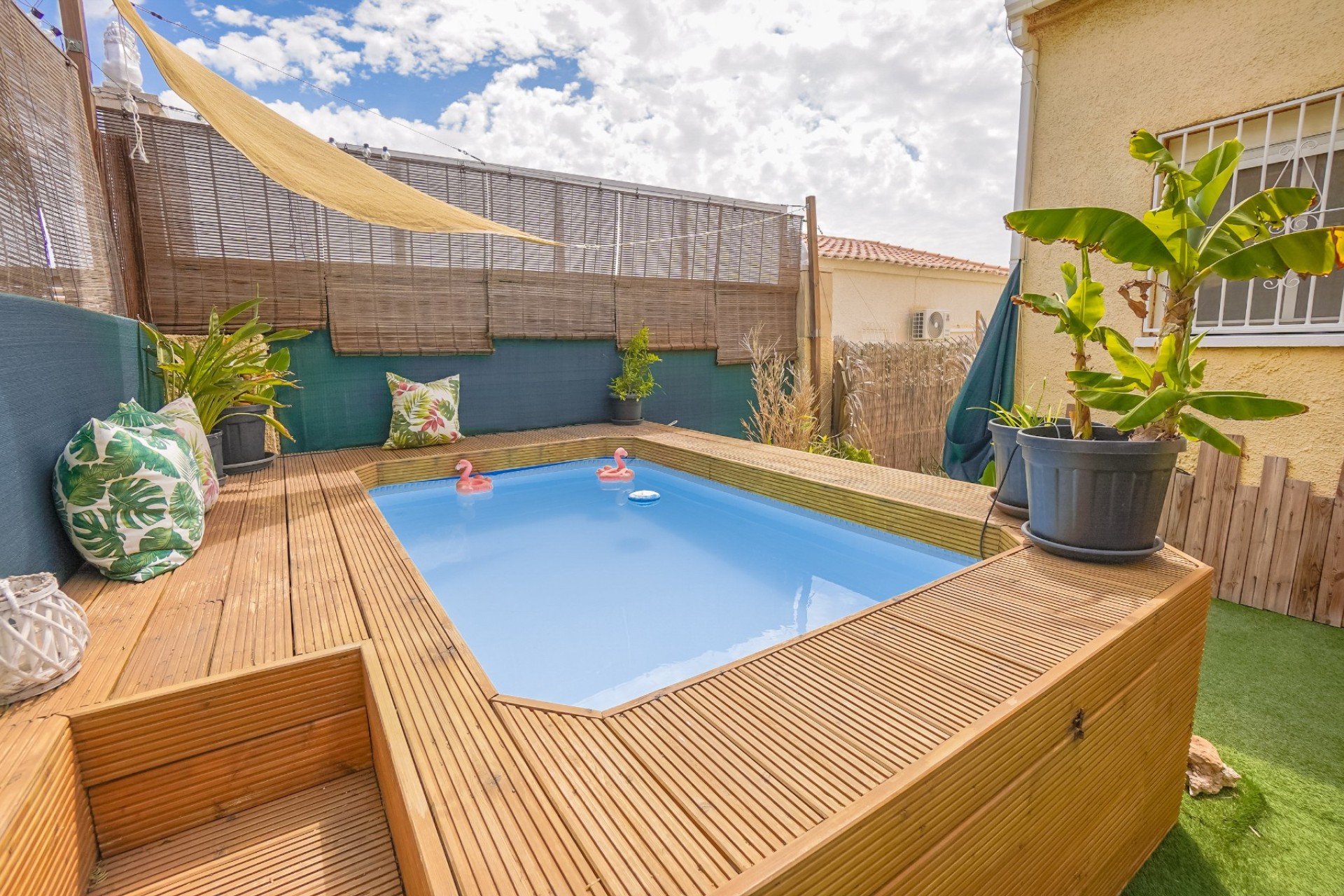 Wiederverkauf - Freistehende Villa - La Marina - Urb. La Marina