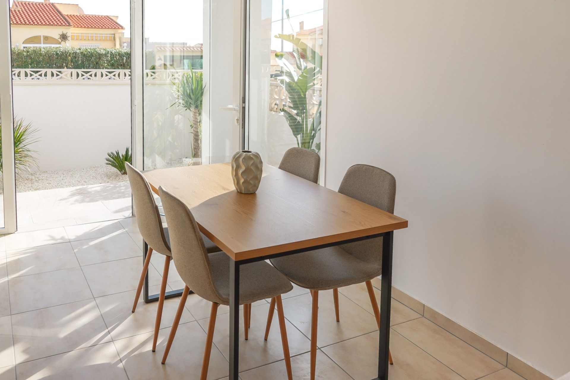 Wiederverkauf - Freistehende Villa - La Marina - Urb. La Marina