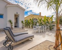 Wiederverkauf - Freistehende Villa - La Marina - Urb. La Marina