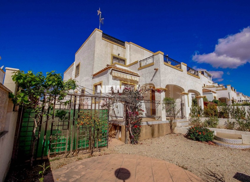 Wiederverkauf -  - La Marina - Urb. La Marina