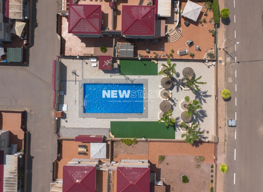 Wiederverkauf - Quadhaus - La Marina - Urb. La Marina