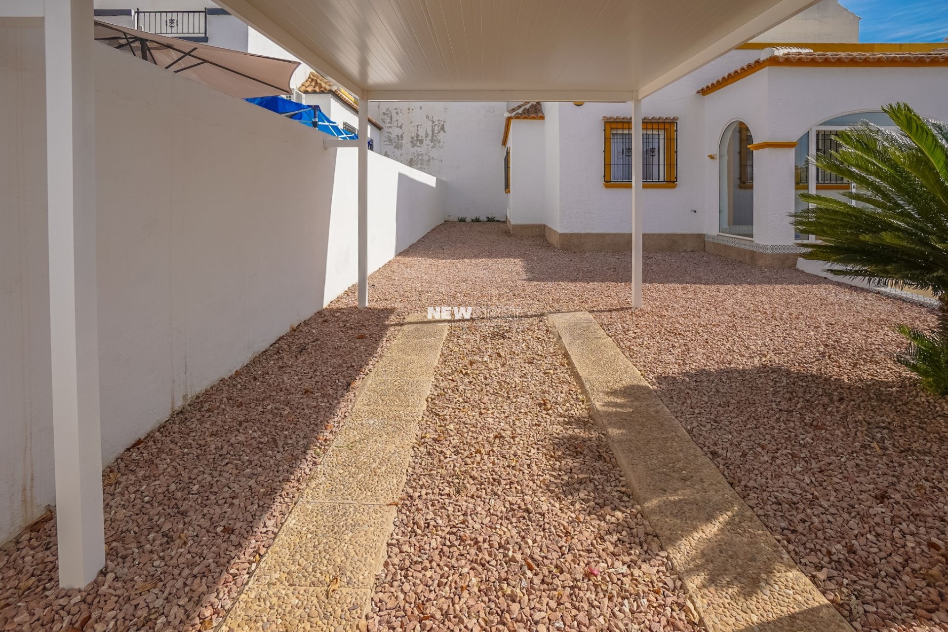 Wiederverkauf - Quadhaus - La Marina - Urb. La Marina