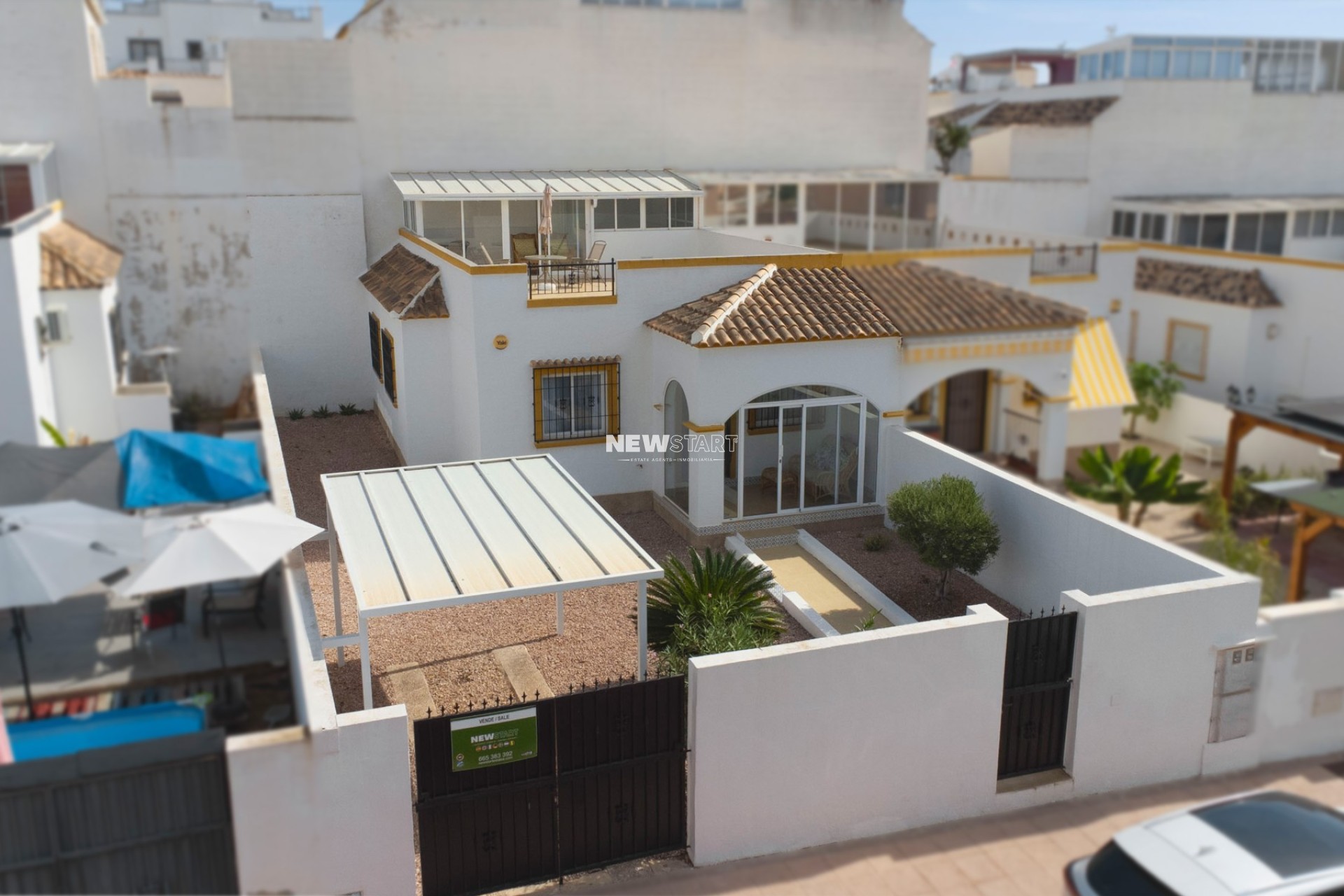 Wiederverkauf - Quadhaus - La Marina - Urb. La Marina