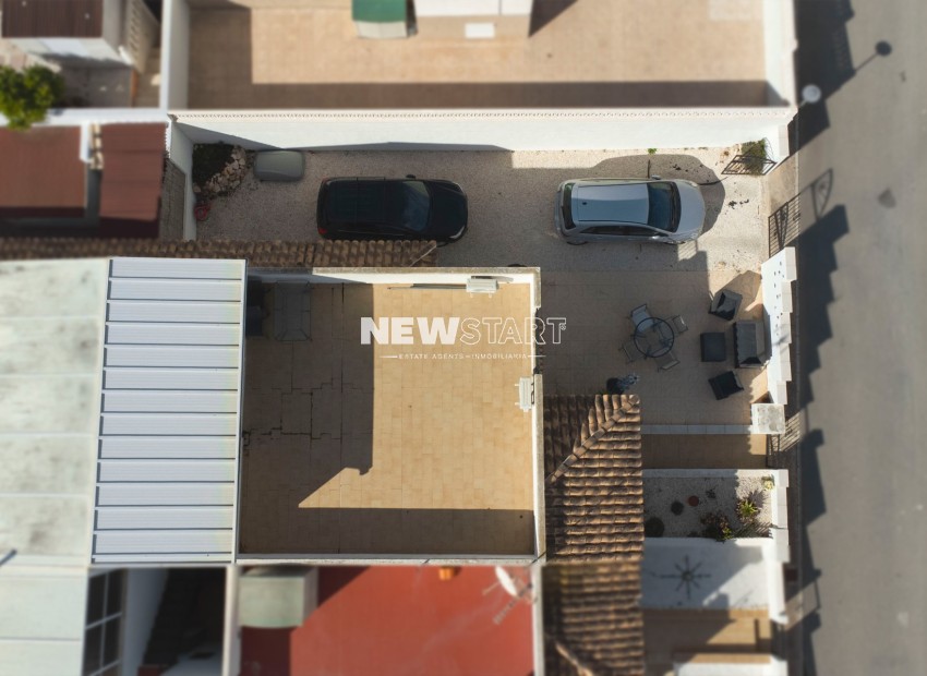 Wiederverkauf - Quadhaus - La Marina - Urb. La Marina