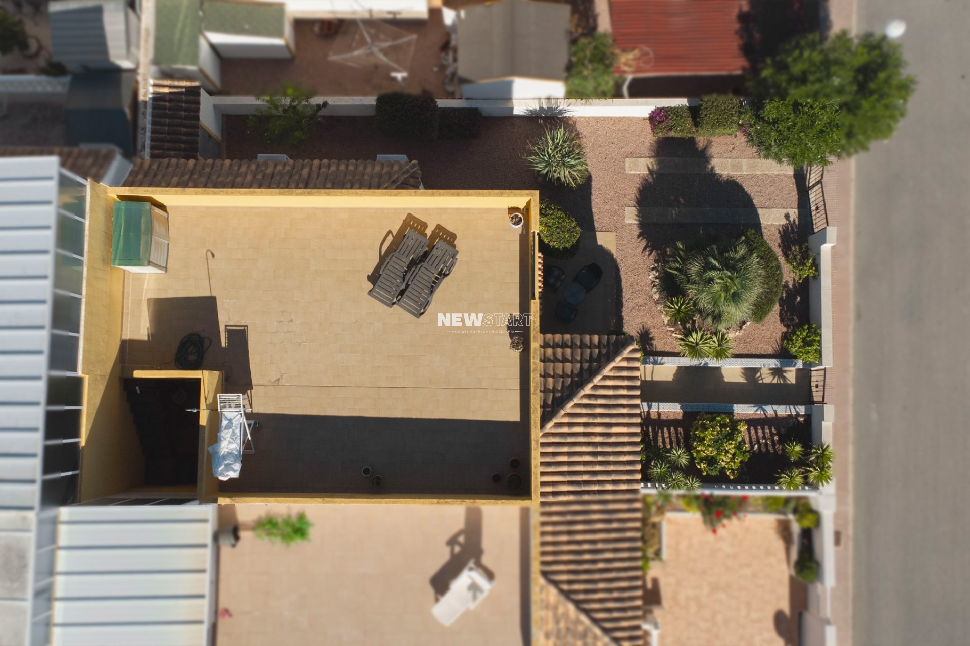 Wiederverkauf - Quadhaus - La Marina - Urb. La Marina