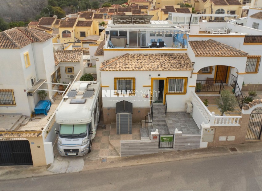 Wiederverkauf - Quadhaus - La Marina - Urb. La Marina