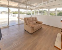 Wiederverkauf - Quadhaus - La Marina - Urb. La Marina