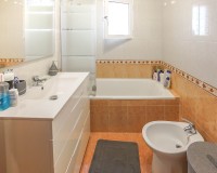 Wiederverkauf - Quadhaus - La Marina - Urb. La Marina