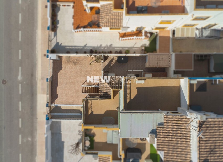 Wiederverkauf - Quadhaus - La Marina - Urb. La Marina