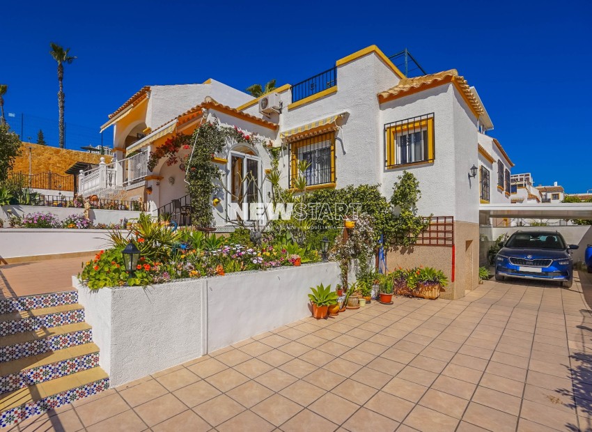 Wiederverkauf - Quadhaus - La Marina - Urb. La Marina