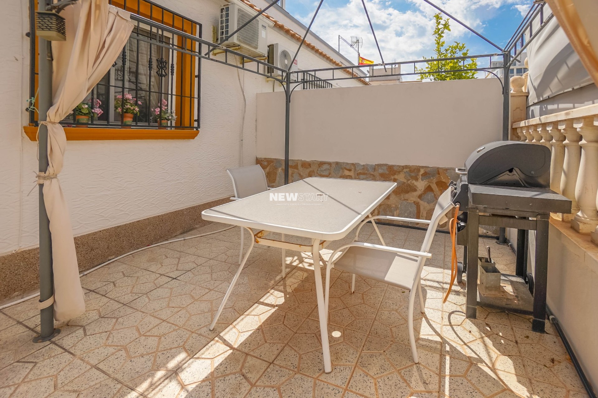 Wiederverkauf - Quadhaus - La Marina - Urb. La Marina