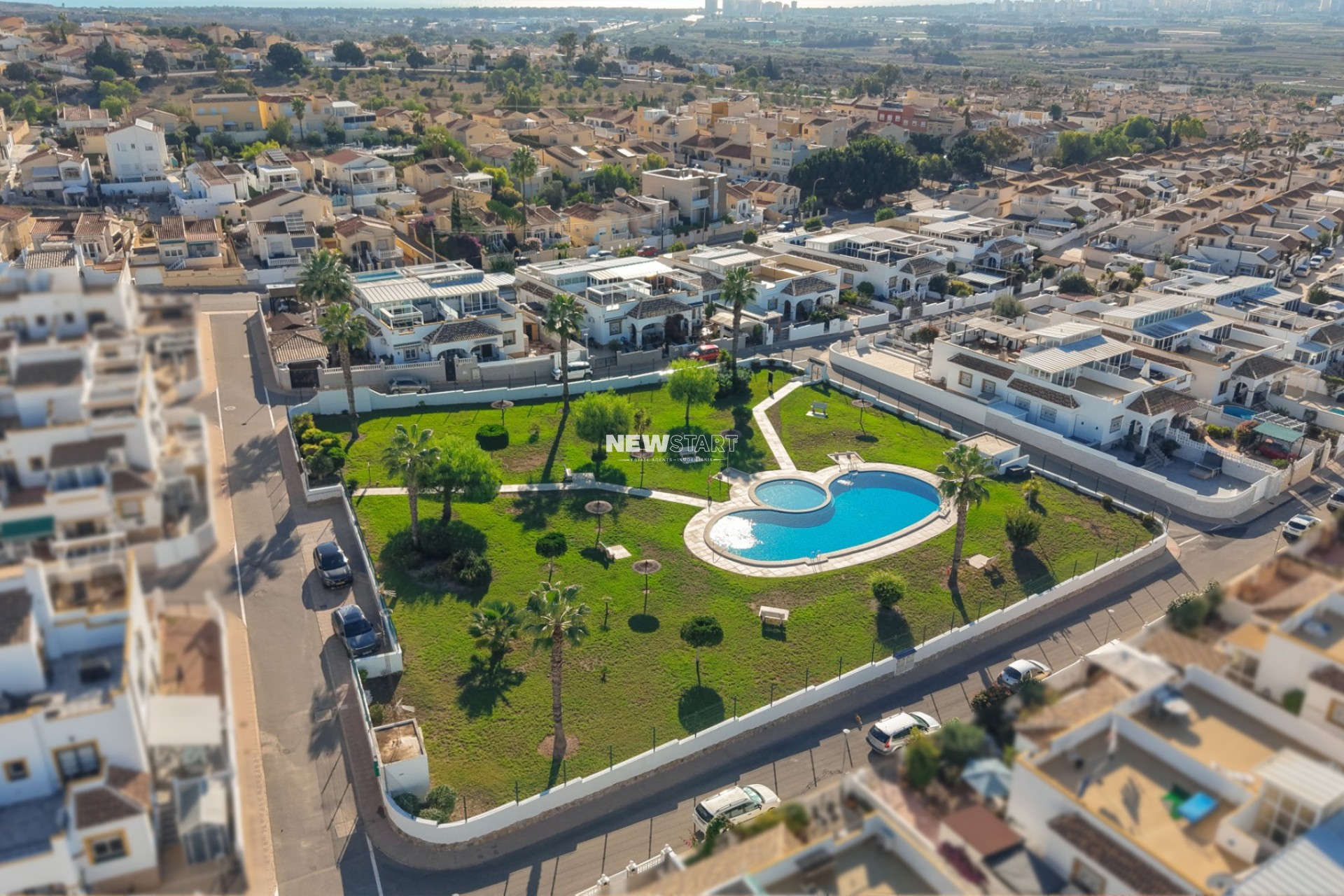 Wiederverkauf - Quadhaus - La Marina - Urb. La Marina