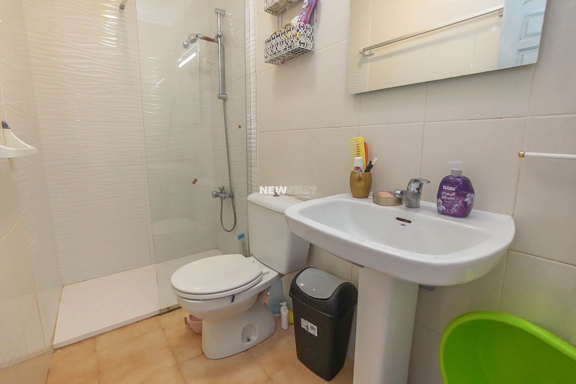 Wiederverkauf - Reihenhaus - La Marina - Urb. La Marina