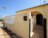 Wiederverkauf - Reihenhaus - La Marina - Urb. La Marina