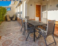 Wiederverkauf - Stadthaus - La Marina - Urb. El Oasis