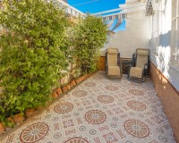 Wiederverkauf - Stadthaus - La Marina - Urb. El Oasis