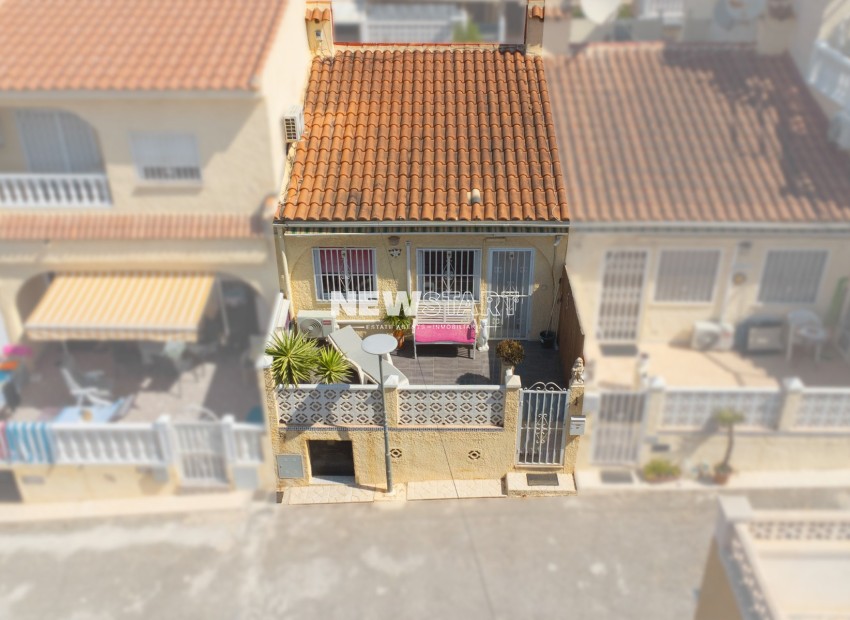 Wiederverkauf - Stadthaus - La Marina - Urb. La Marina