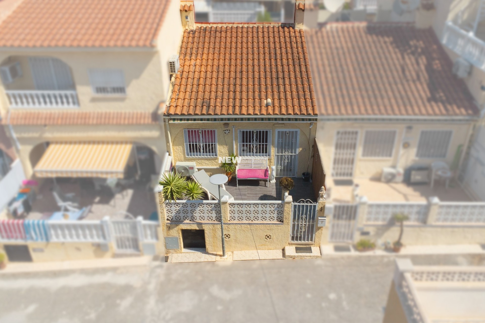 Wiederverkauf - Stadthaus - La Marina - Urb. La Marina