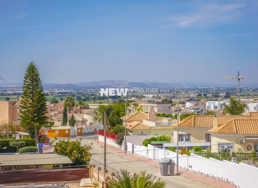 Wiederverkauf - Villa - La Marina - Urb. El Oasis