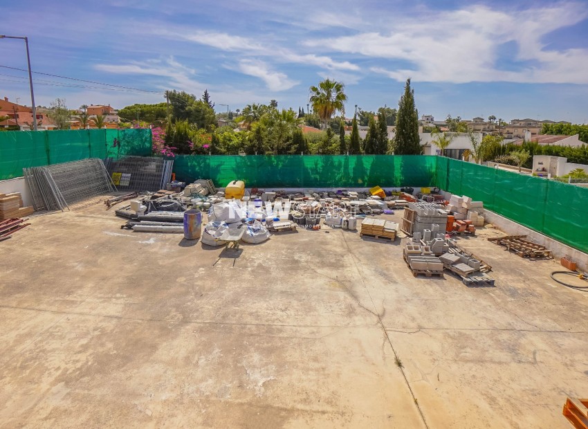 Wiederverkauf - Villa - La Marina - Urb. El Oasis