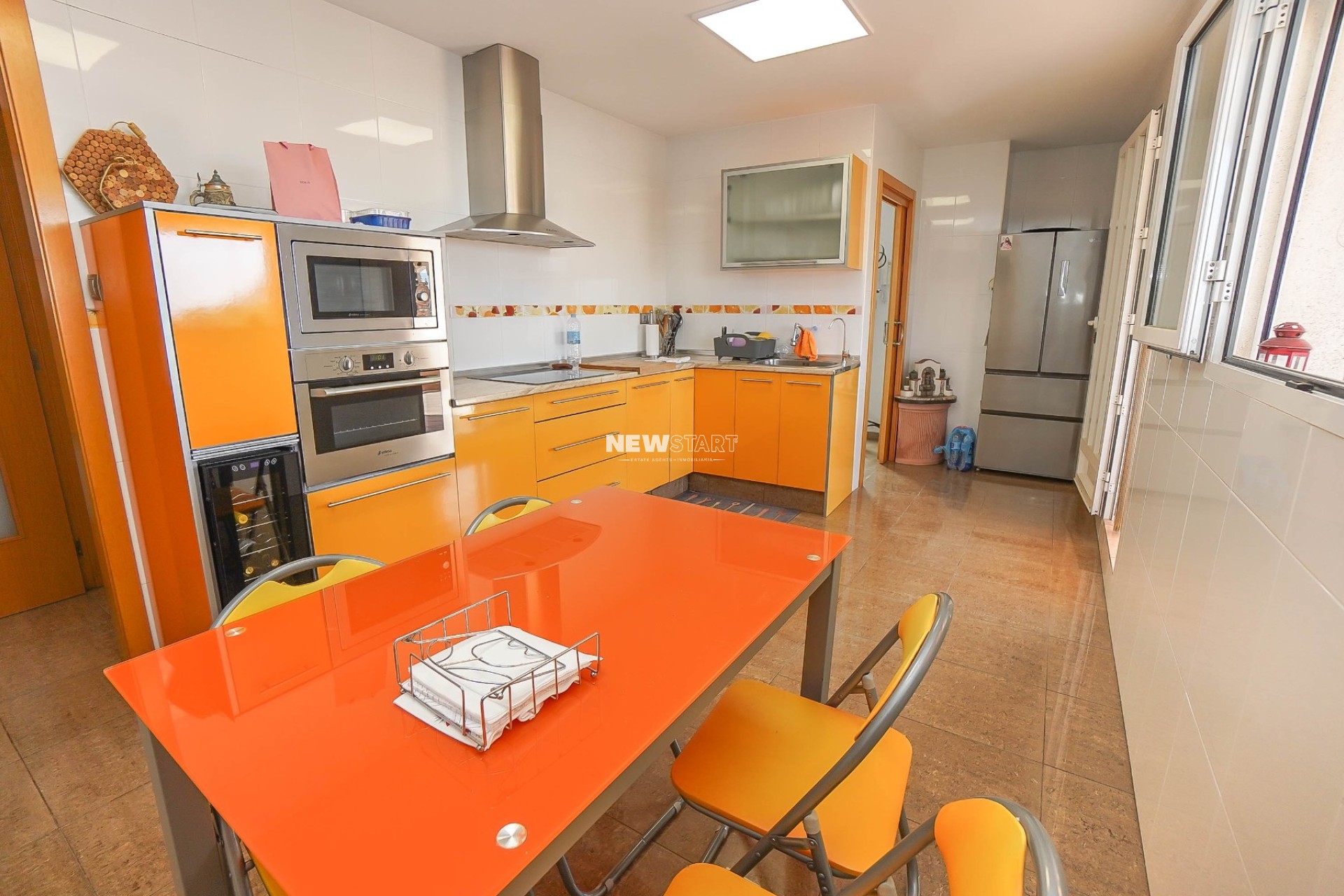 Wiederverkauf - Villa - La Marina - Urb. El Oasis