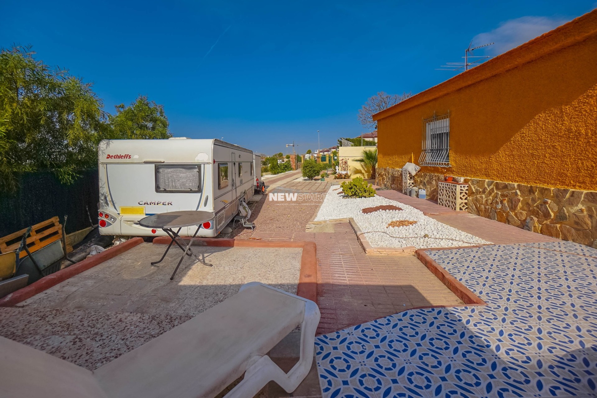 Wiederverkauf - Villa - La Marina - Urb. La Marina