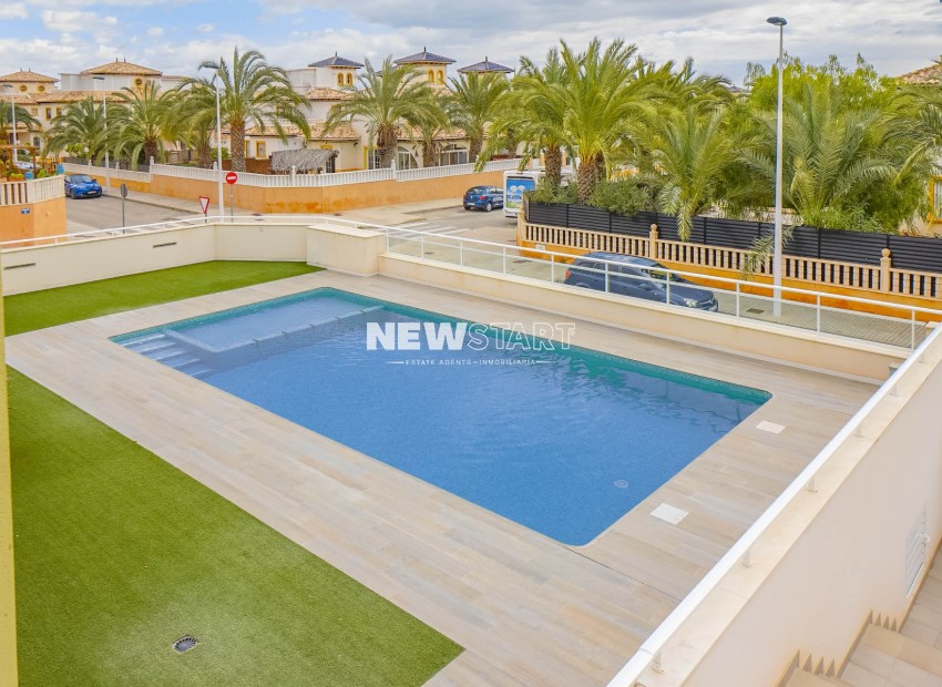 Wiederverkauf - Wohnung - La Marina - El Pinet