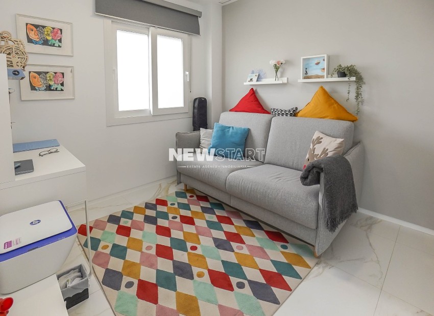 Wiederverkauf - Wohnung - La Marina - El Pinet