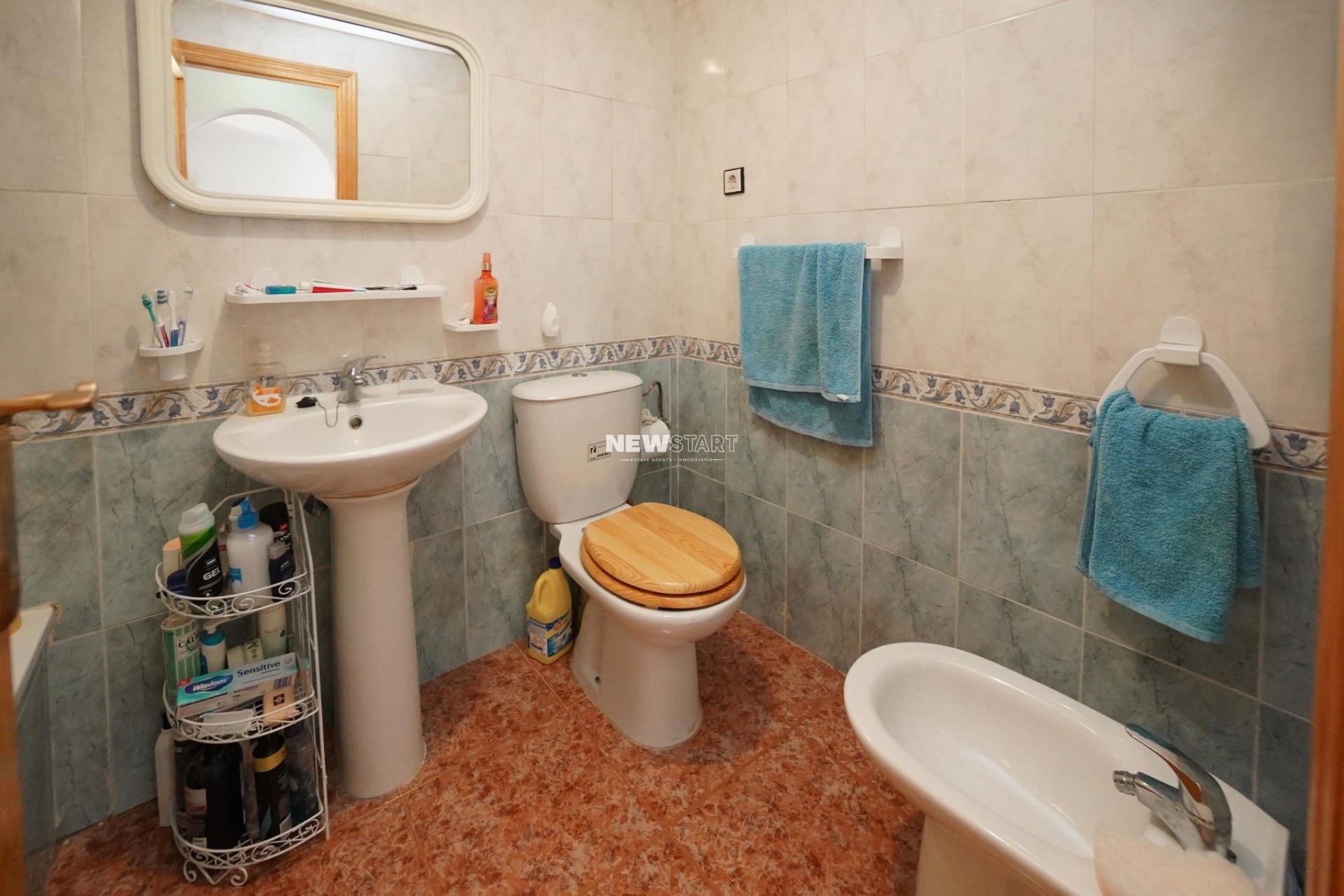 Wiederverkauf - Wohnung - La Marina - Urb. La Marina