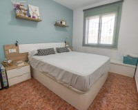 Wiederverkauf - Wohnung - La Marina - Urb. La Marina