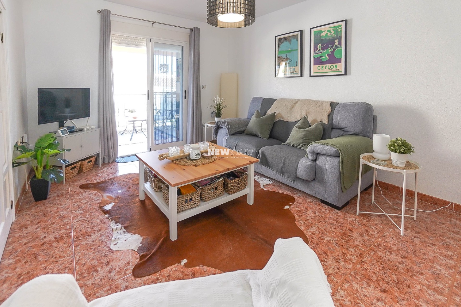 Wiederverkauf - Wohnung - La Marina - Urb. La Marina