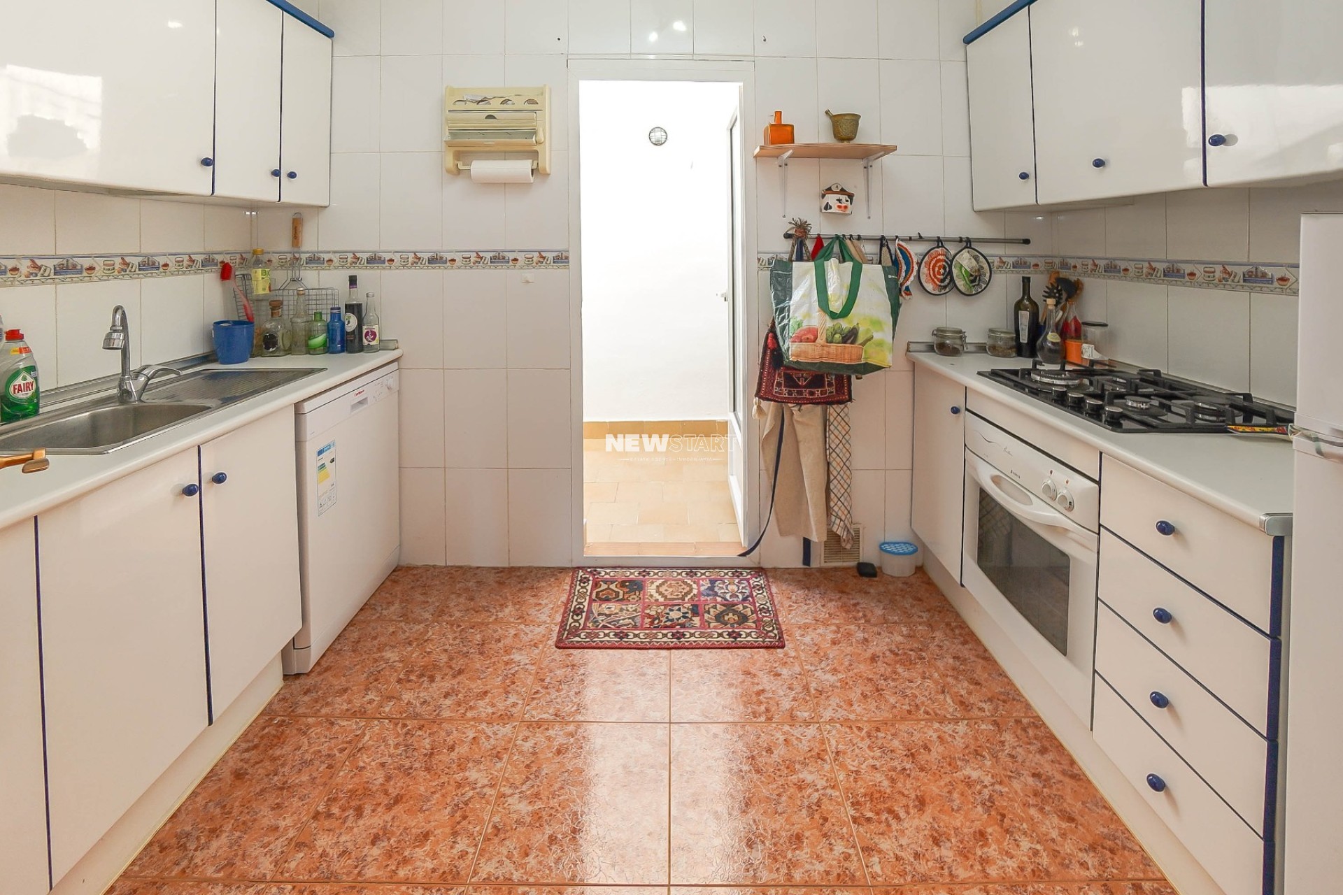 Wiederverkauf - Wohnung - La Marina - Urb. La Marina