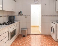 Wiederverkauf - Wohnung - La Marina - Urb. La Marina