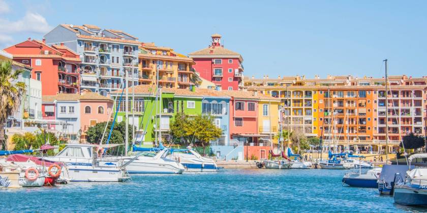 Utländska köpare driver upp fastighetspriserna i Andalusien och Valencia till rekordnivåer