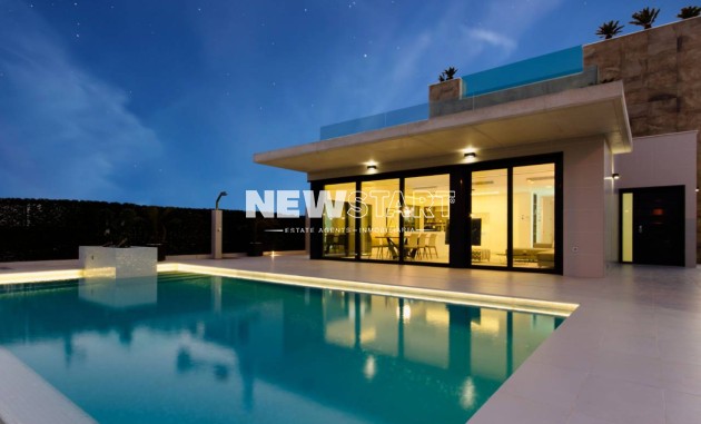 Nybyggnation - Villa - Orihuela Costa