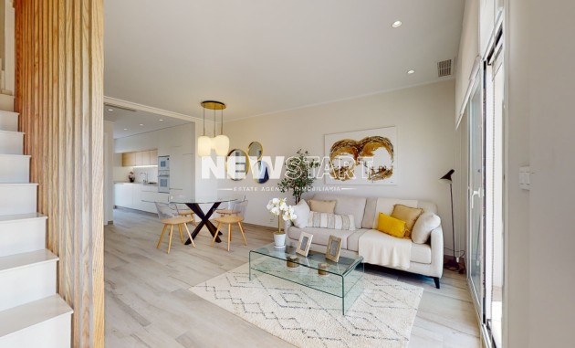 Obra nueva - Bungalow alto - Pilar de la Horadada