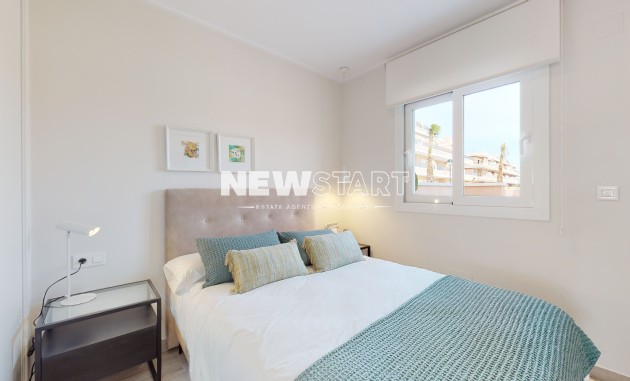 Obra nueva - Bungalow alto - Pilar de la Horadada