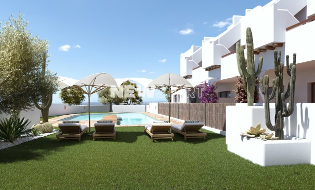 Obra nueva - Bungalow bajo - Pilar de la Horadada