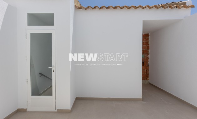 Nieuwbouw Woningen - Twee-onder-een-kapwoning - Rafal