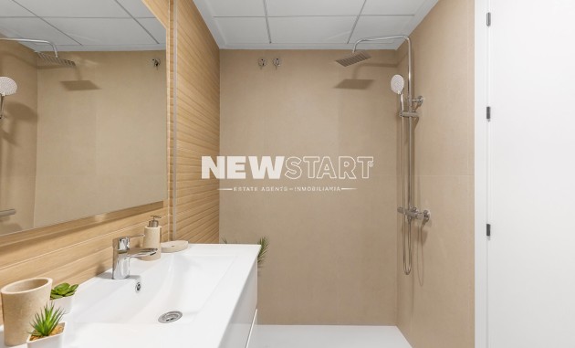 Nieuwbouw Woningen - Twee-onder-een-kapwoning - Rafal