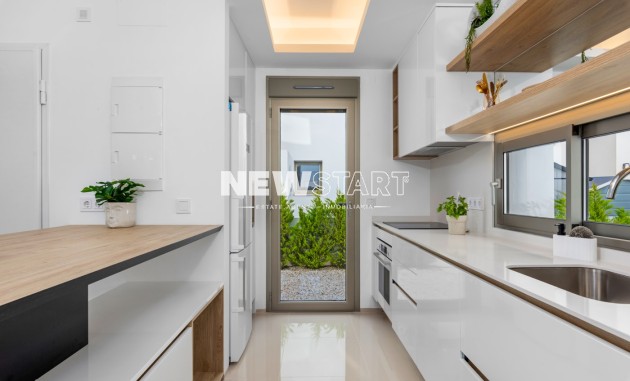New Build - Detached - Los Alcázares