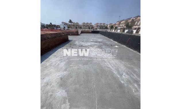 Obra nueva - Ático - Pilar de la Horadada