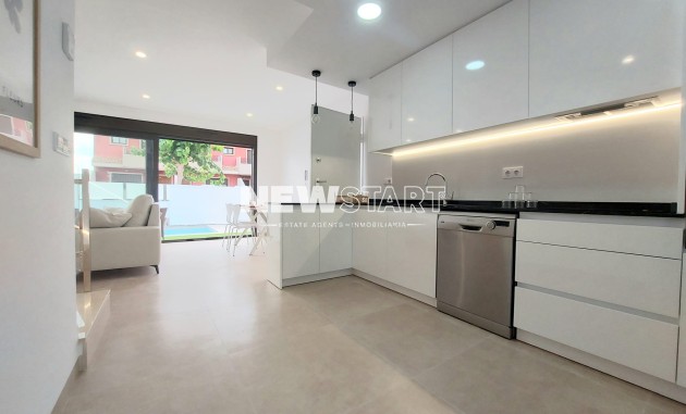 Obra nueva - Adosado - Las Esperanzas