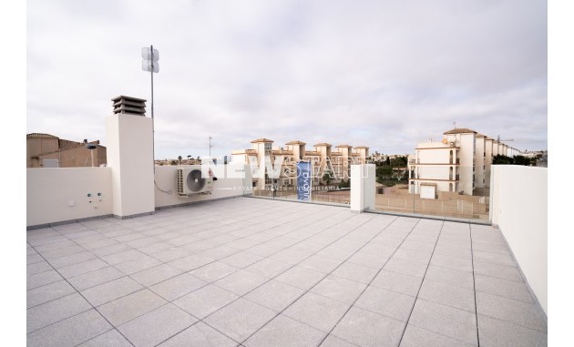 Obra nueva - Bungalow alto - Pilar de la Horadada