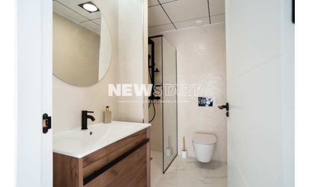 Obra nueva - Bungalow alto - Pilar de la Horadada